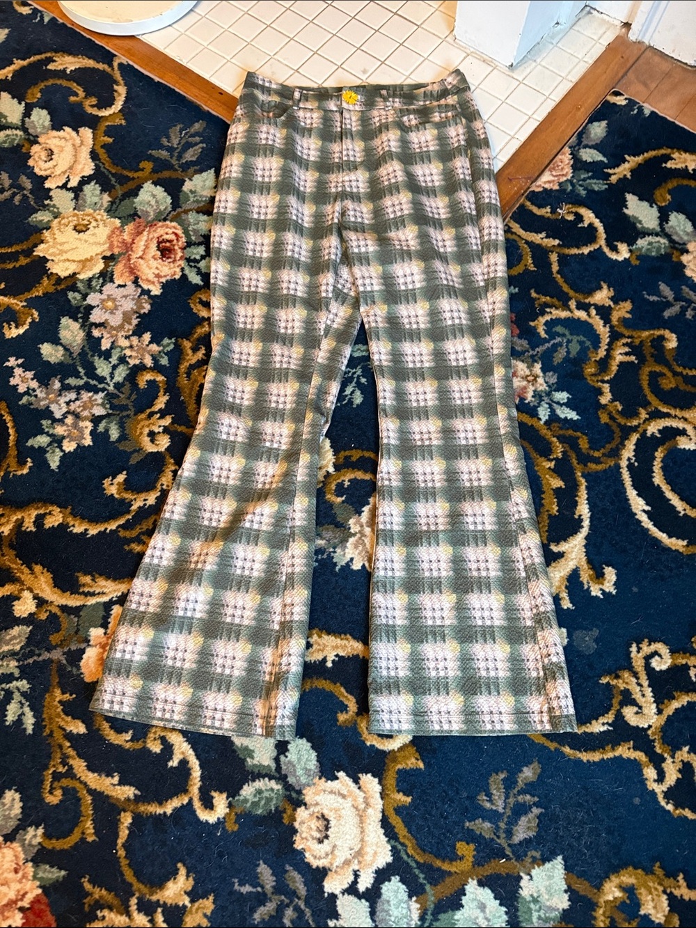 CiderFlower button Green and Cream Plaid Flare Trousers-worn once- great shape